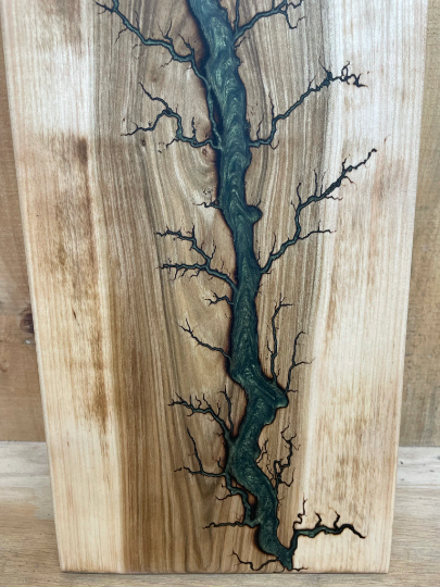 Maple Green Fractal Burned Charcuterie Board Active